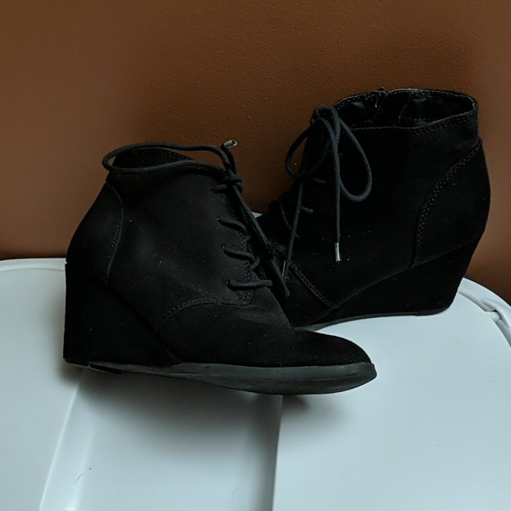 American rag wedge boots